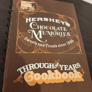 Chocolate Memories Cookbook - Brown